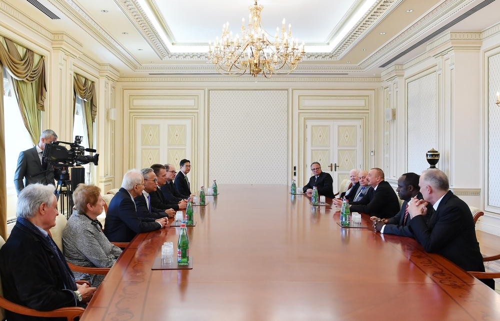President Ilham Aliyev receives delegation of International Union of Architects