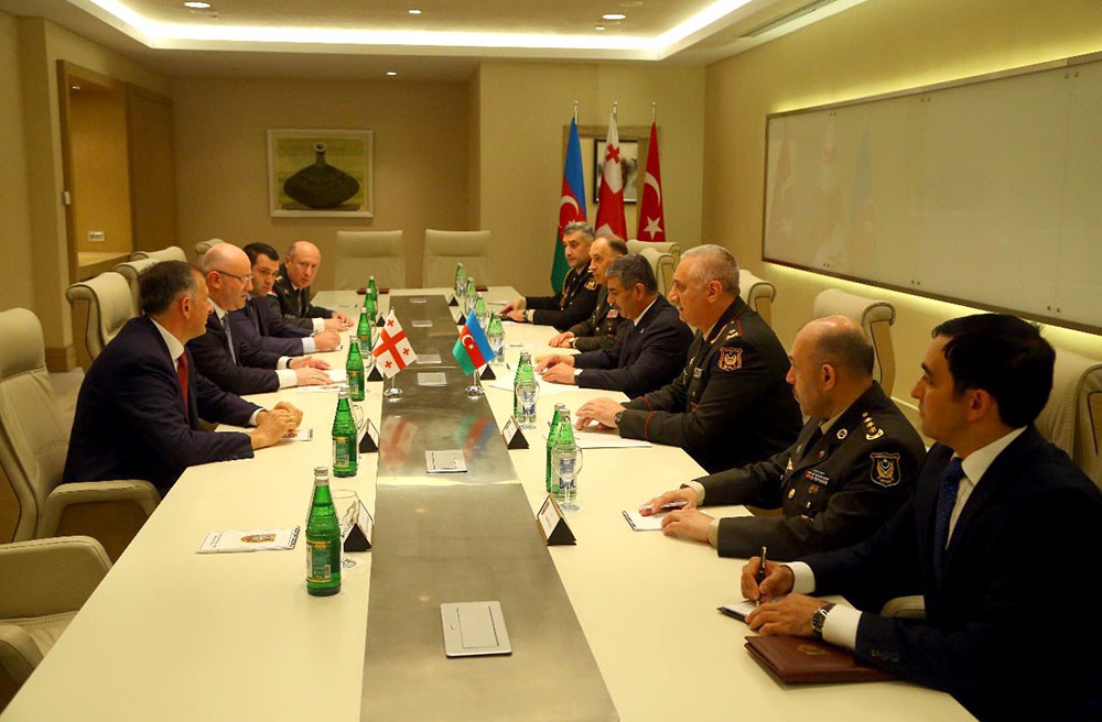 Azerbaijan, Georgia sign military cooperation plan 