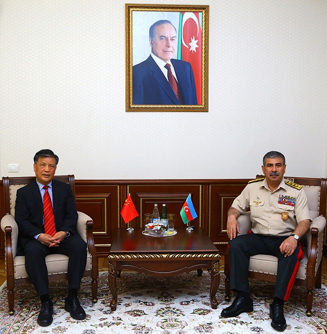 Azerbaijan, China discuss military cooperation 