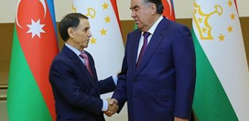 Azerbaijani PM, Tajik president meet in Dushanbe