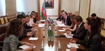 Azerbaijani, Bulgarian FMs meet in Baku