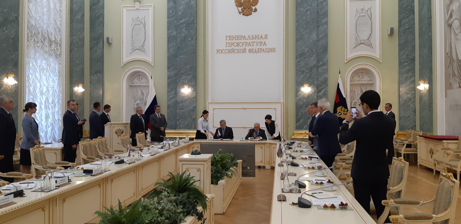 Azerbaijani, Russian prosecutor general’s offices sign co-op agreement