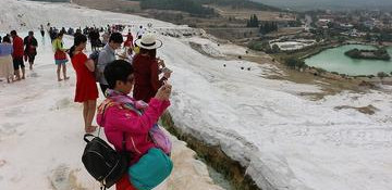 Iran approves visa-free entry for Chinese nationals