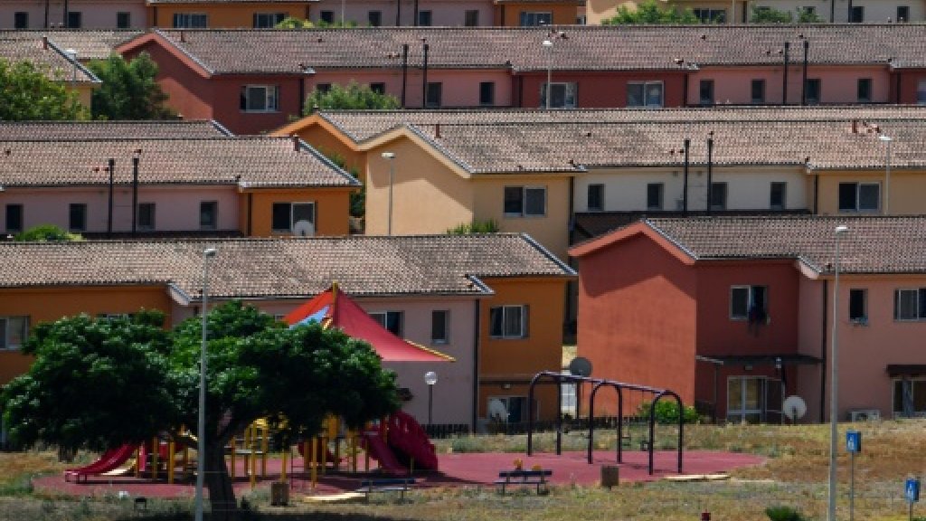 Europe's once biggest migrant centre to close in Italy