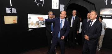 President of European Council Donald Tusk visits Gobustan National Historical-Artistic Reserve