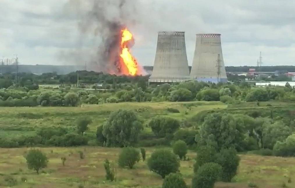Major fire breaks out at thermal plant near Moscow