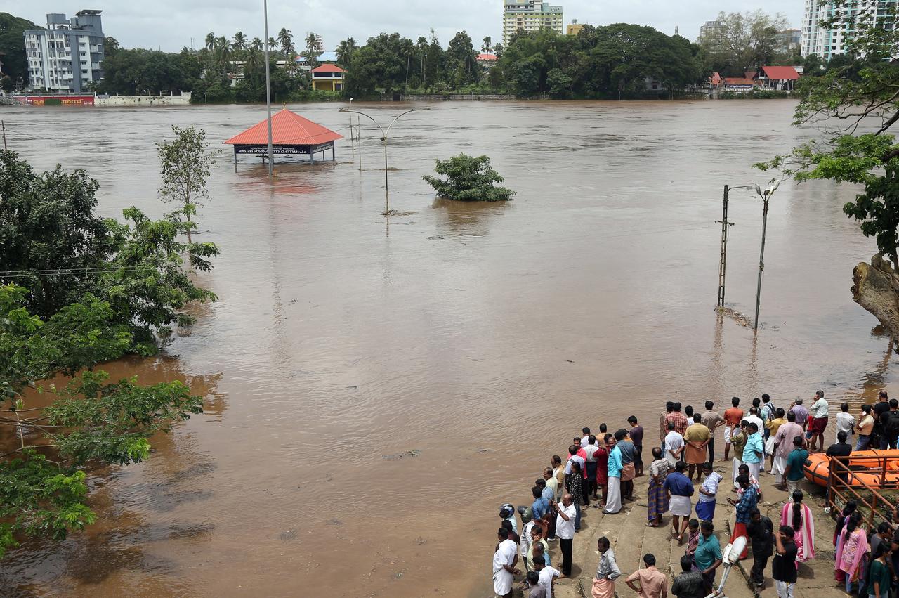 Over 35 die, 2.6 mln affected in flood-affected areas in India