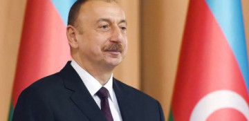 Azerbaijani President extends Revolution Day greetings to Egyptian counterpart