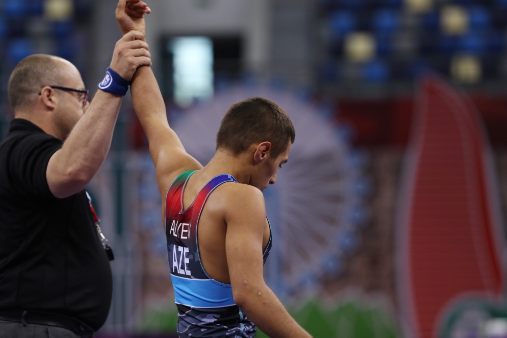 Two Azerbaijani wrestlers into final of EYOF Baku 2019