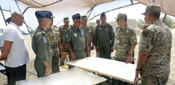 Azerbaijani defense minister holds meeting over military aircraft crash  