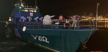 Rescued staff of Iranian cargo brought to Baku