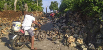 Eight killed in quake, aftershocks in Philippines, 60 injured