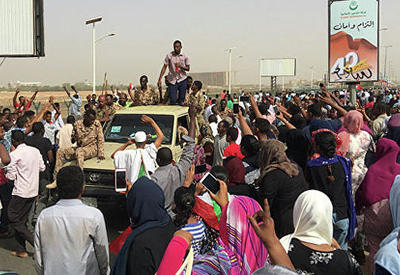 Sudanese officials confirm 5 dead in Monday protests