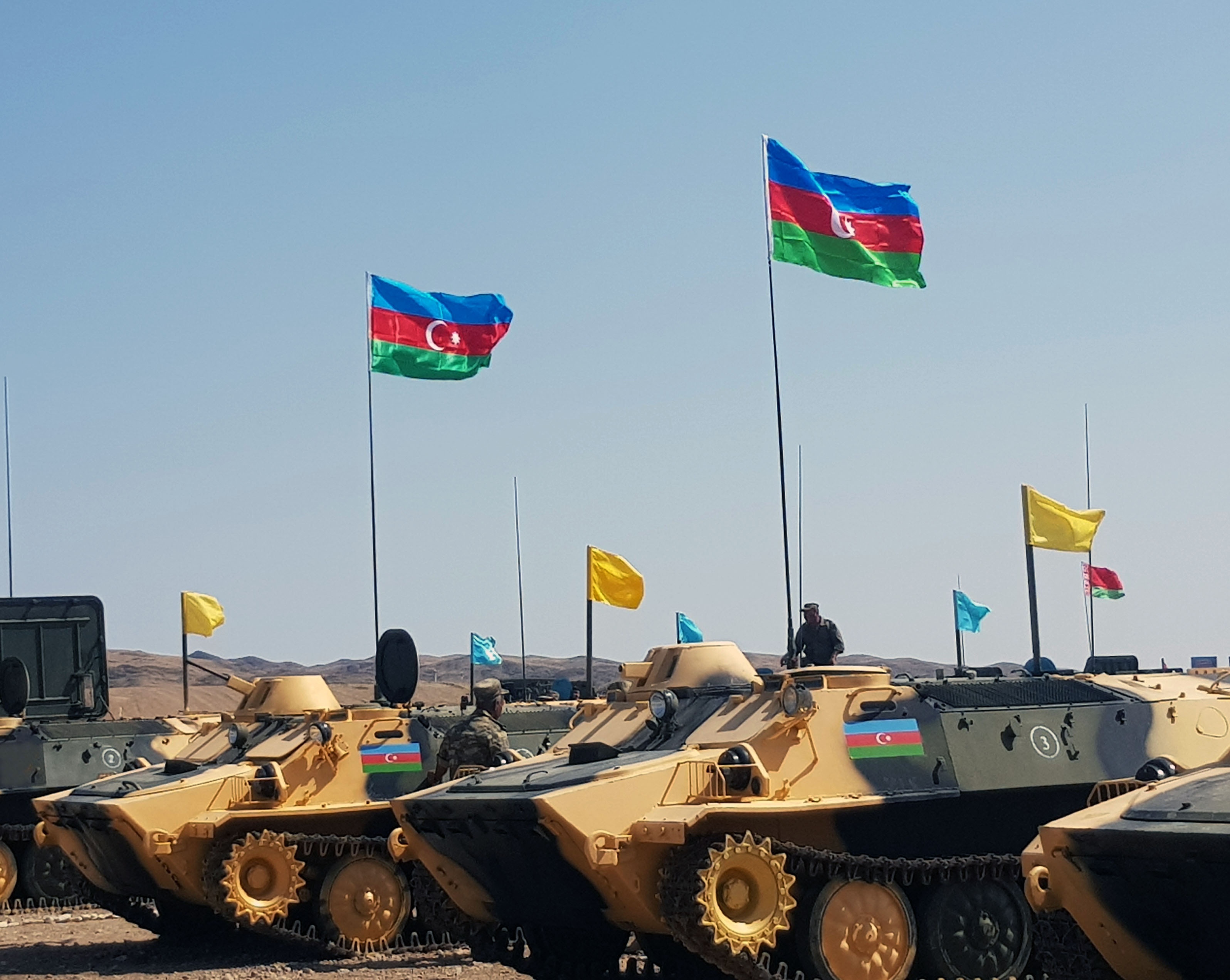 Azerbaijani artillerymen inspect weapons, military equipment ahead of int’l contest 