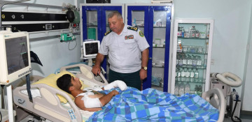 Wounded Azerbaijani border guard successfully operated on