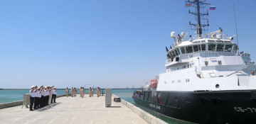 Russian and Iranian military vessels leave Baku port