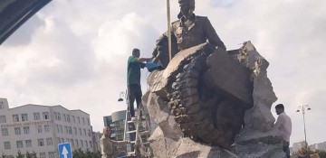 Monument to National Hero of Azerbaijan Albert Agarunov erected in Baku 