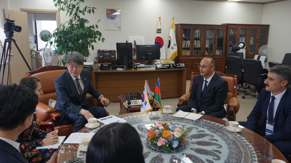 Azerbaijani, Korean statistical offices expand cooperation