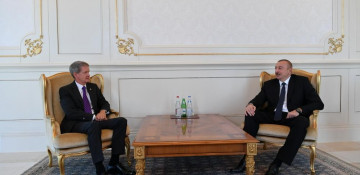 President Ilham Aliyev receives credentials of incoming Latvian, UK ambassadors