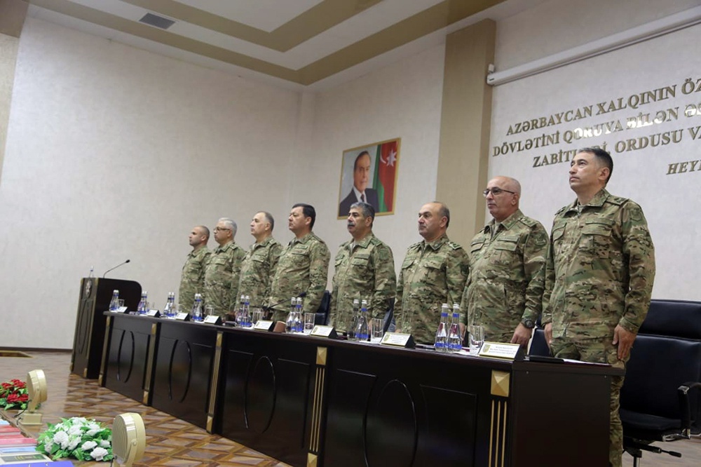 Azerbaijani Defense Ministry holds board meeting 