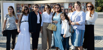 Photo exhibition highlighting Azerbaijan’s multicultural values opened at Baku Seaside Boulevard