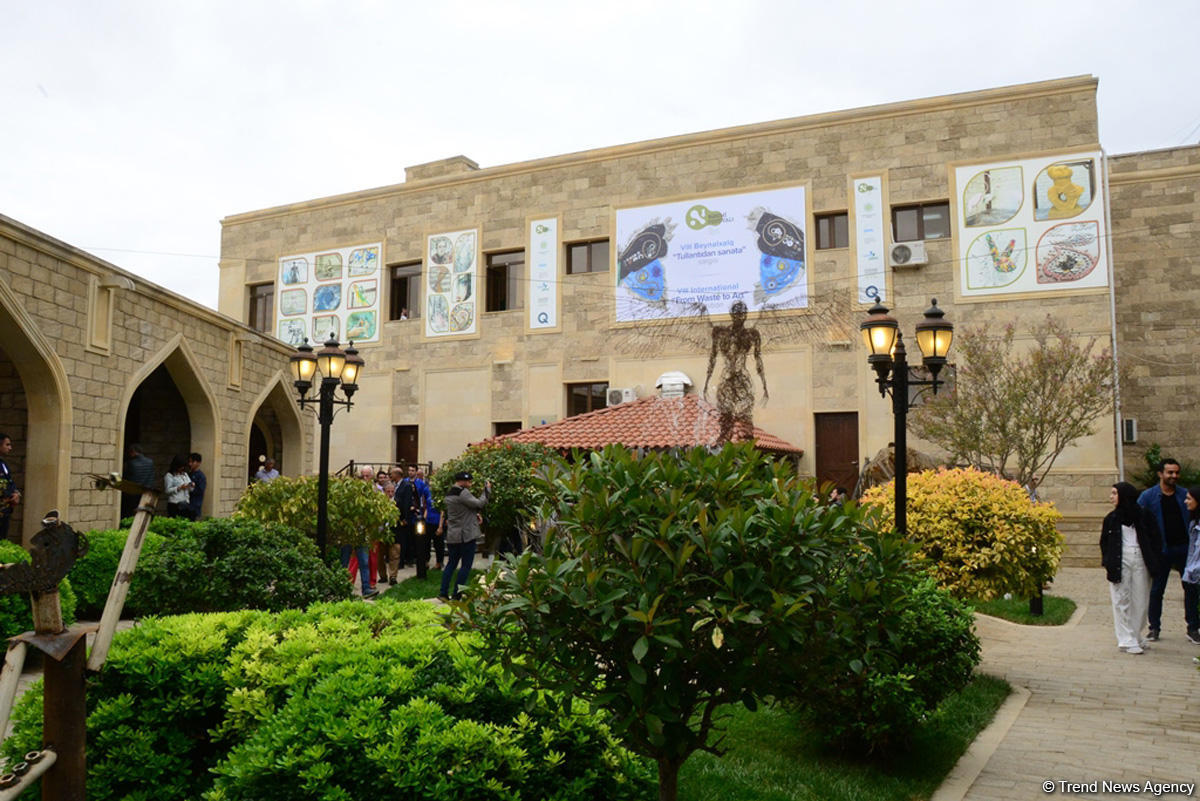 Works of 8th International Exhibition “From Waste to Art” showcased at Nasimi Festival
