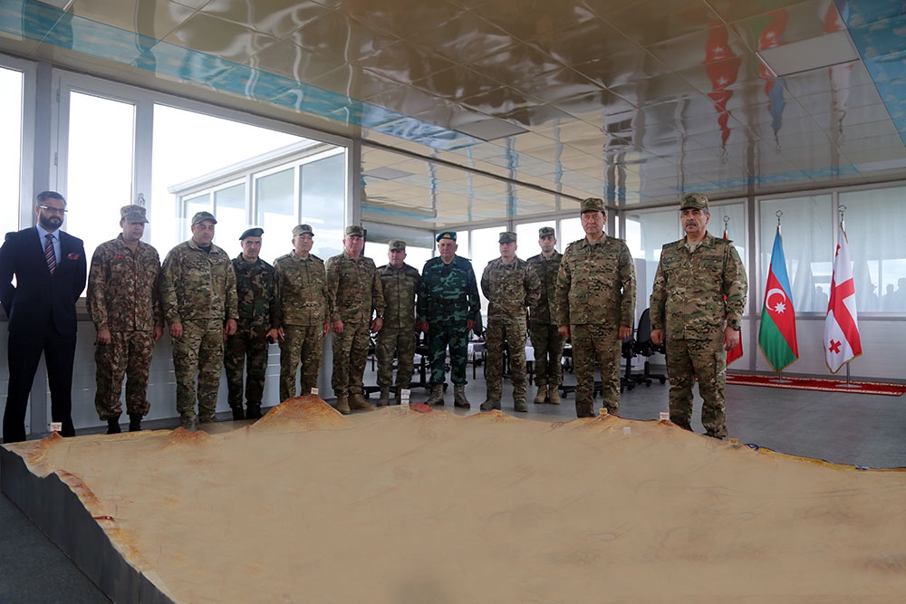 Azerbaijani defense minister attends Distinguished Observers Day held during Caucasian Eagle - 2019 drills 