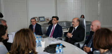 Azerbaijan, Russia discuss development of cultural cooperation