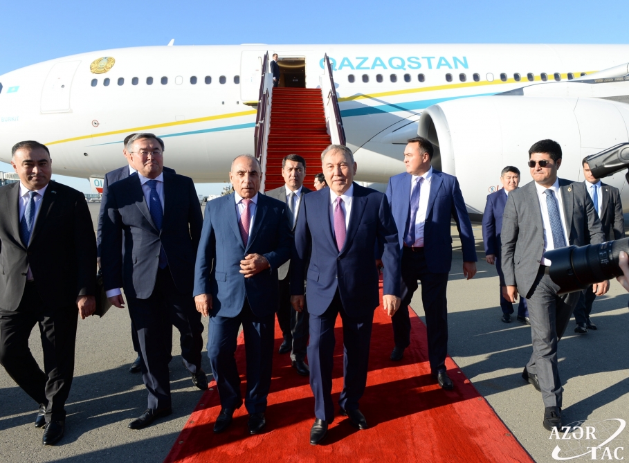 Kazakhstan's first President Nazarbayev arrives in Azerbaijan