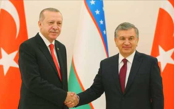 Uzbekistan, Turkey’s Presidents discuss joint investment projects in Baku