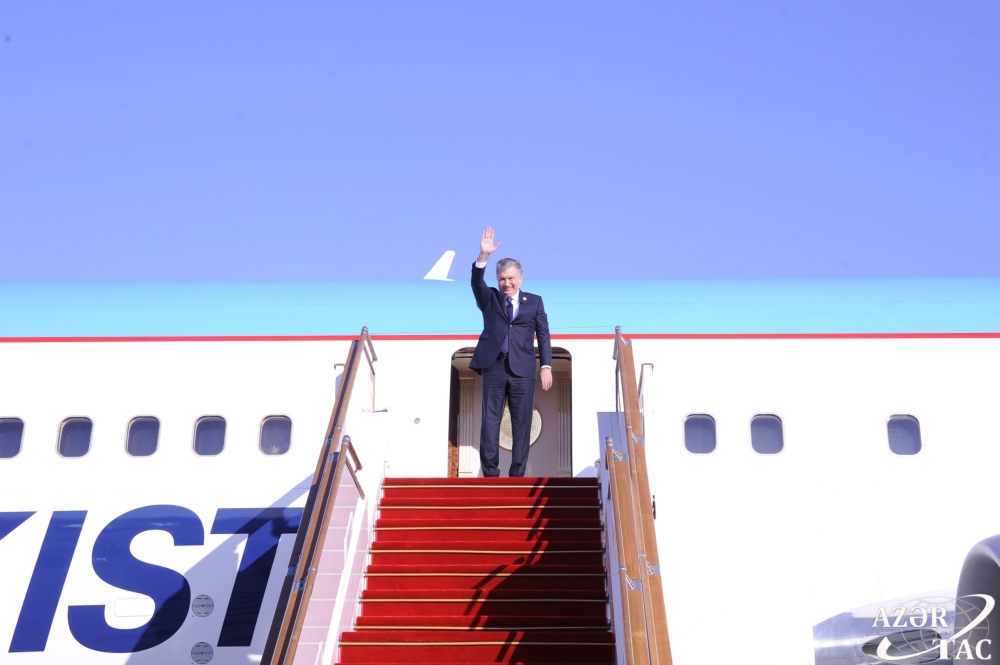 Uzbek President Shavkat Mirziyoyev completes visit to Azerbaijan