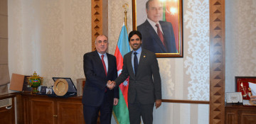 Azerbaijani FM meets Qatar’s new ambassador
