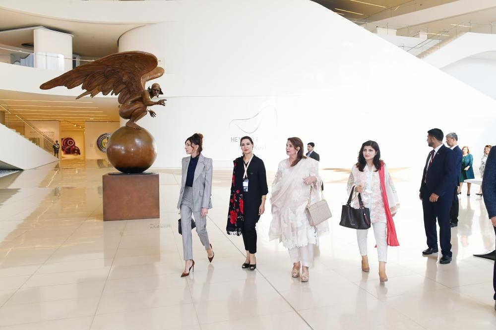 Azerbaijan's First VP meets wives of heads of state and gov’t, who attended 18th NAM Summit 