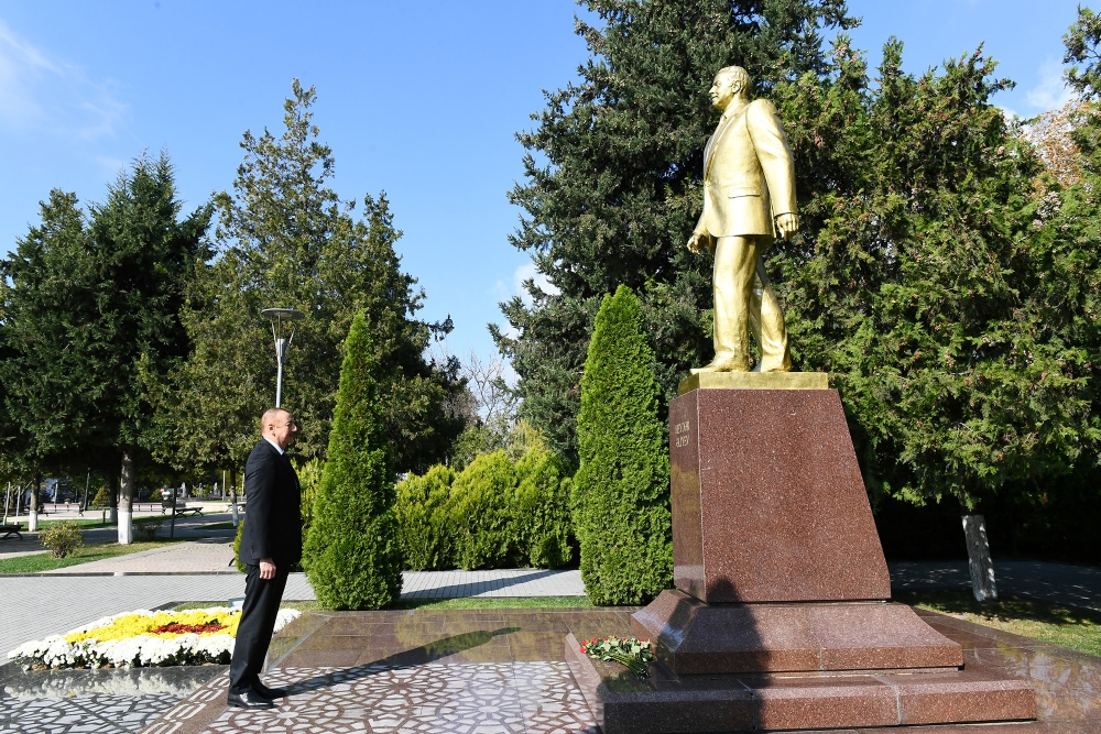 President Ilham Aliyev arrives in Gabala district for visit