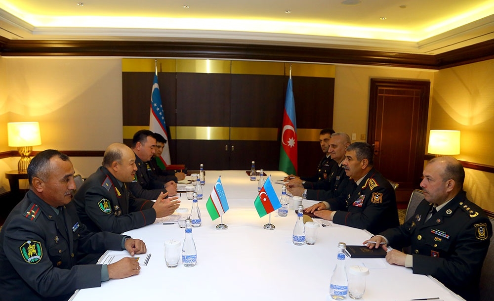 Azerbaijan, Uzbekistan discuss expansion of military cooperation