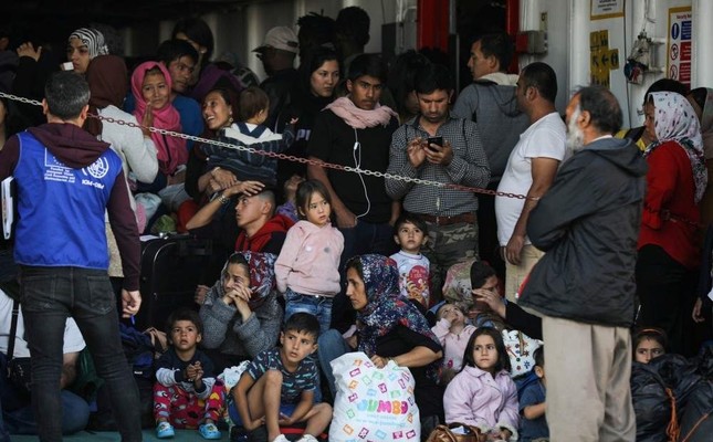 Migrants on Greek islands 'on edge of catastrophe,' rights watchdog says