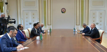 Azerbaijani President receives UAE Economy Minister