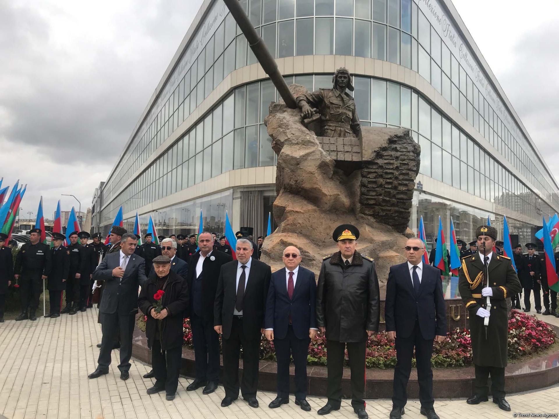 Monument to Azerbaijan’s National Hero Albert Agarunov opens in Baku