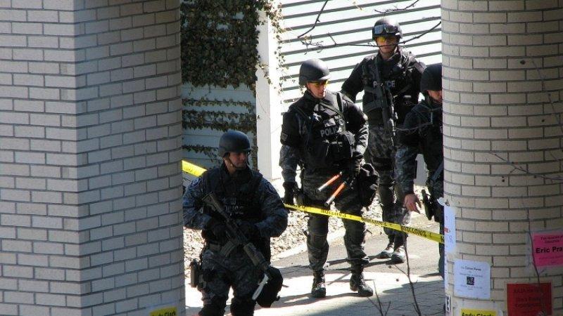 Suspicious package prompts evacuation of Milwaukee Fire Station