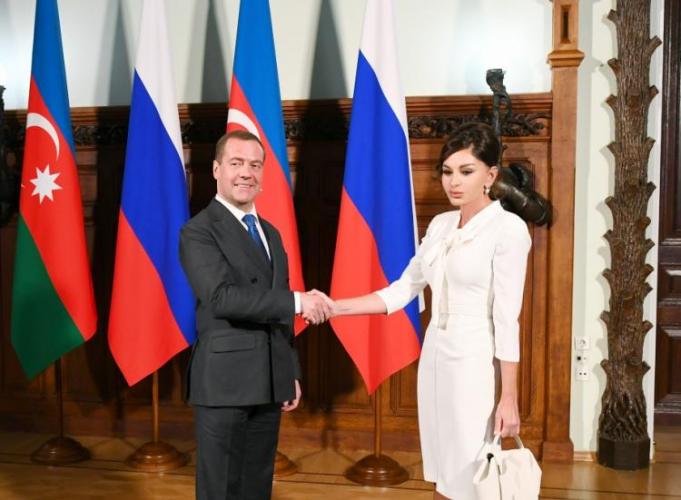 First Vice-President Mehriban Aliyeva met with Chairman of Russian Government Dmitry Medvedev