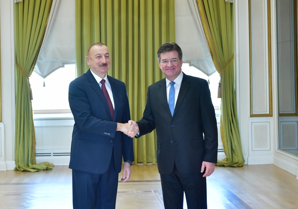 President Ilham Aliyev receives delegation led by Slovak FM
