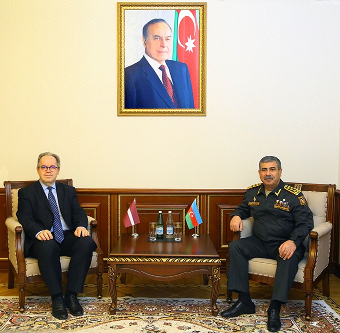 Azerbaijan Defense Minister meets Latvian new ambassador