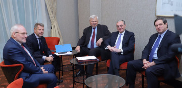 Meeting of head of Armenian MFA with OSCE Minsk Group co-chairs starts