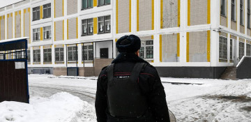 Bomb threats continue to pour into Moscow schools, over 10,000 evacuated