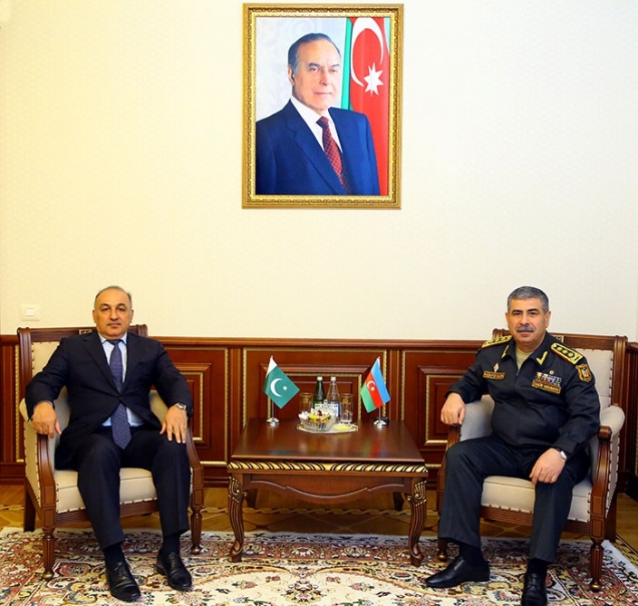 Azerbaijan, Pakistan hail development of military cooperation