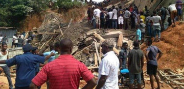 6 killed, dozens trapped in Nigeria mine collapse