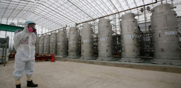 Japan proposes releasing radioactive Fukushima water to sea or air