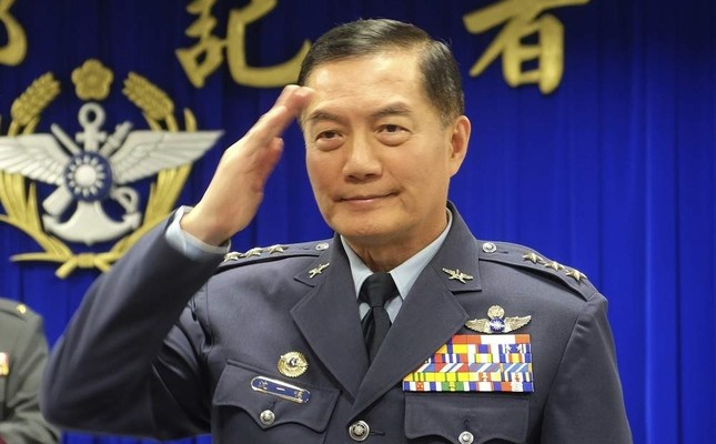 Taiwan's top military official killed in helicopter crash