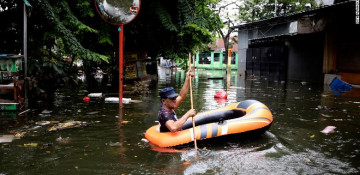 66 people now killed by flooding in Jakarta, more rain appears to be on the way