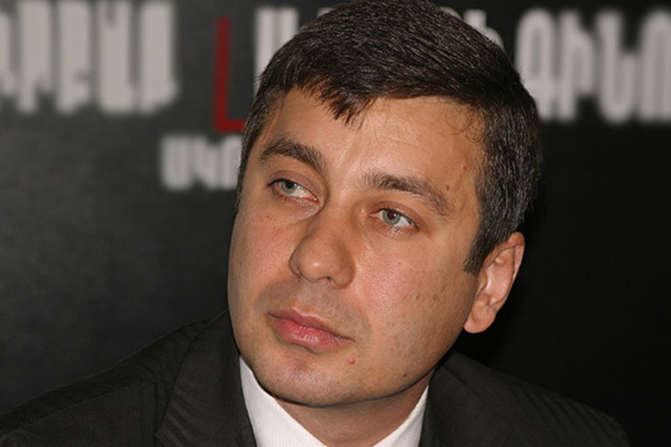 Pashinyan's press secretary quits